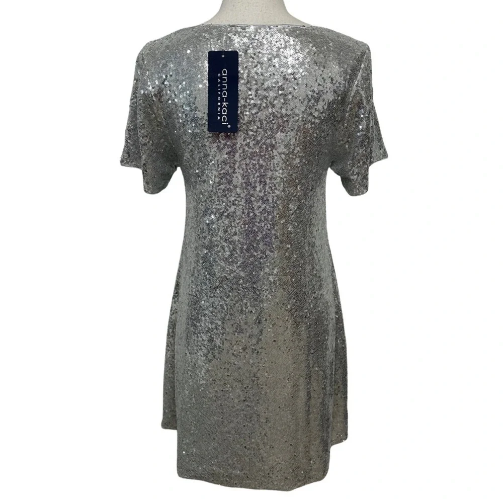 Anna-Kaci Sequin Shift Flared Tunic Mini Dress Silver SZ Large 60’s Inspired NWT